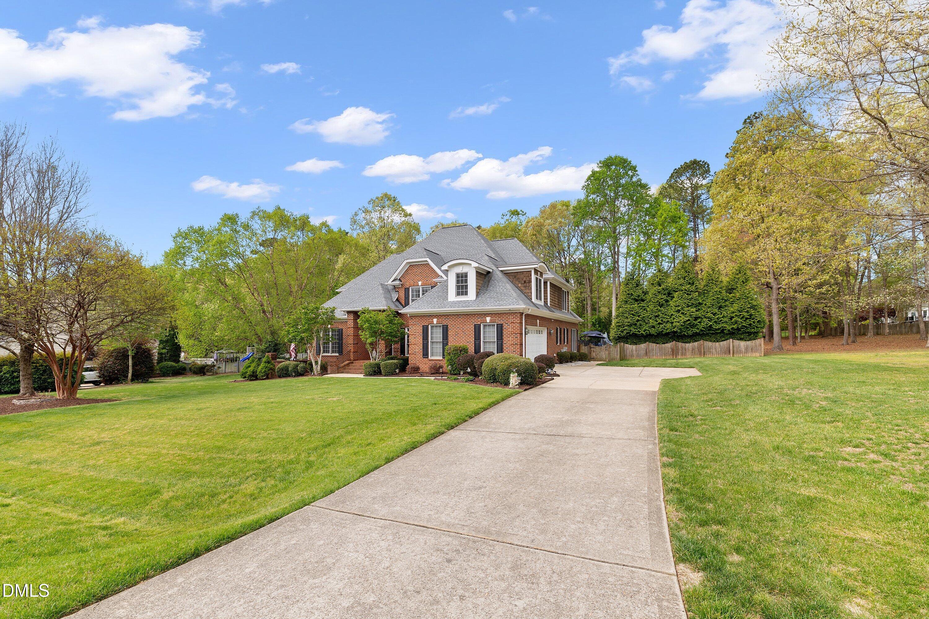 7621 Kensington Manor Lane