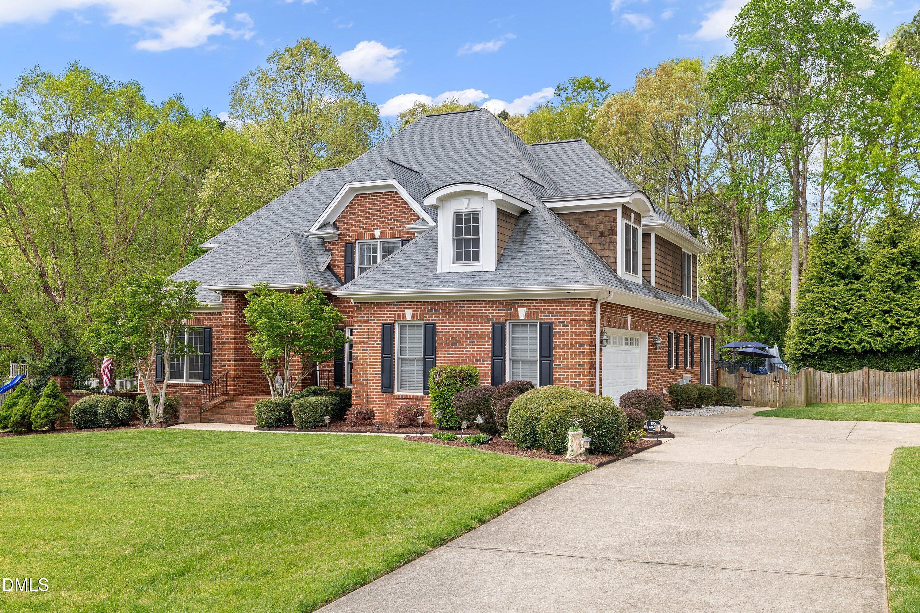 7621 Kensington Manor Lane