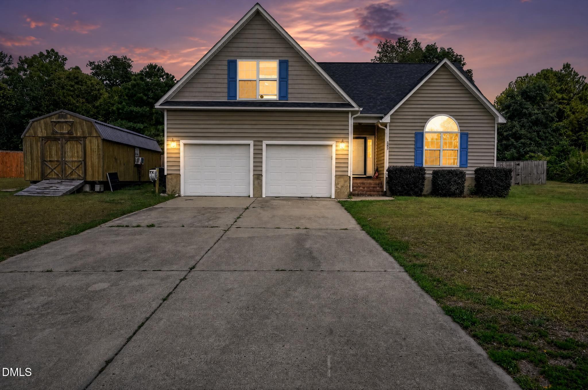 545 Colonial Hills Drive