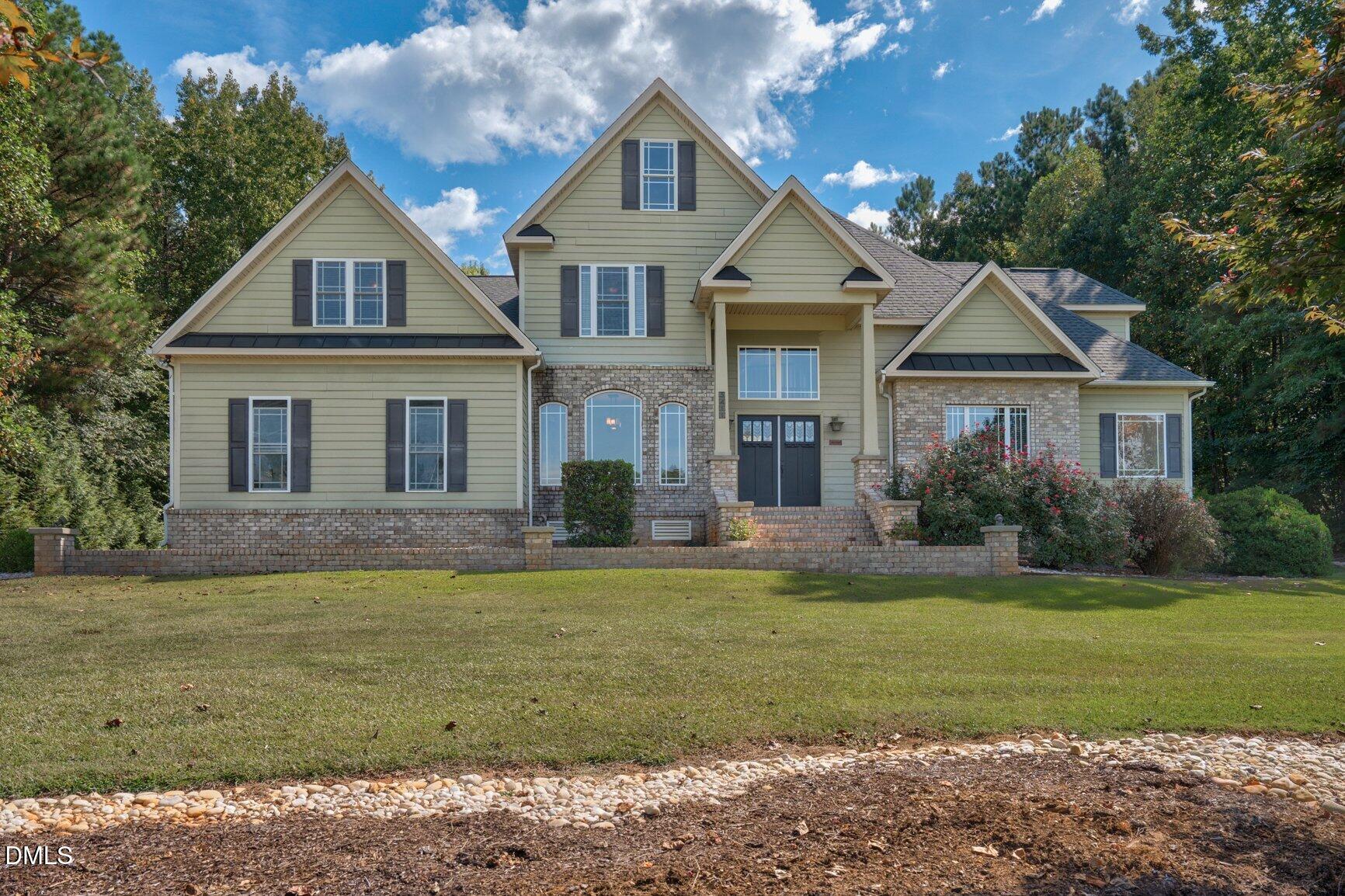 3411 W Hampton Drive