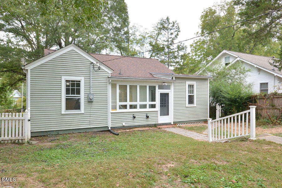 2307 Chapel Hill Road