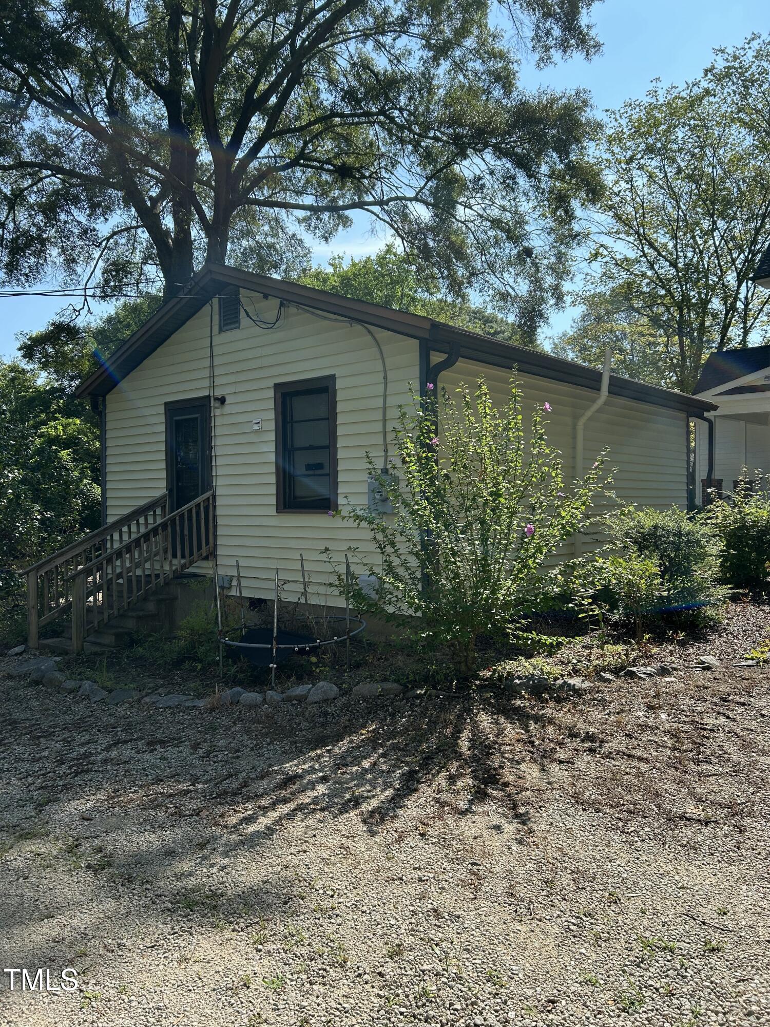 411 Mangum Way