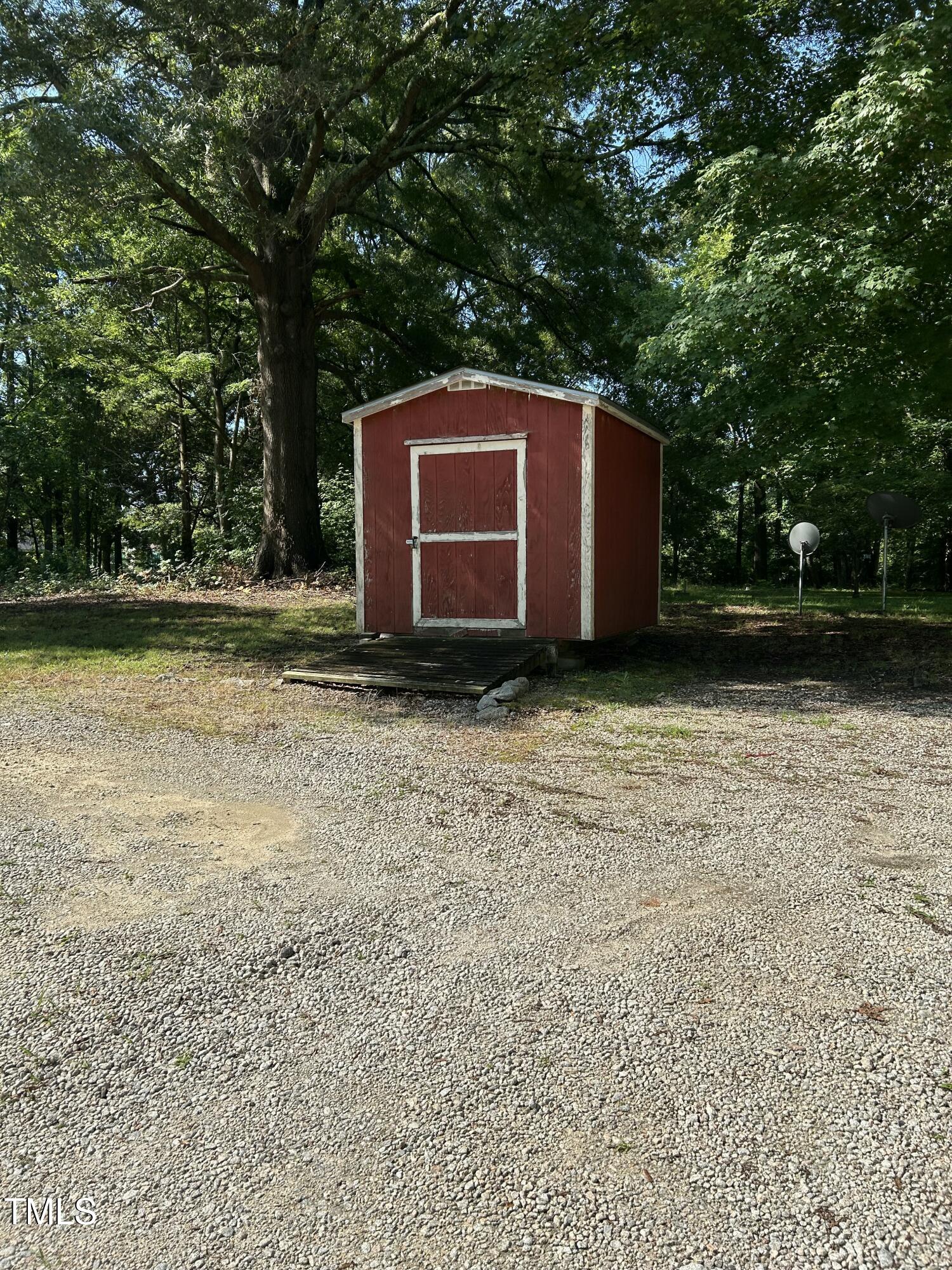411 Mangum Way