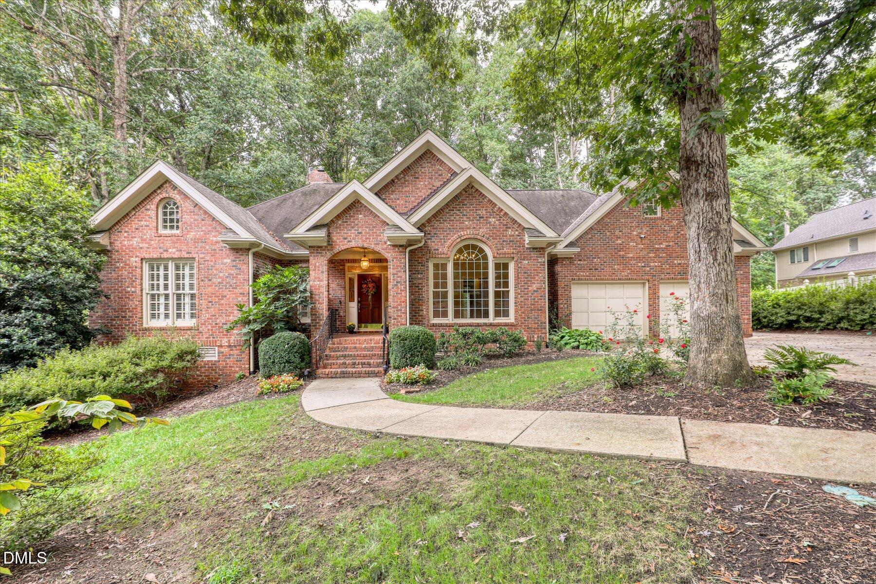 1904 Merion Place