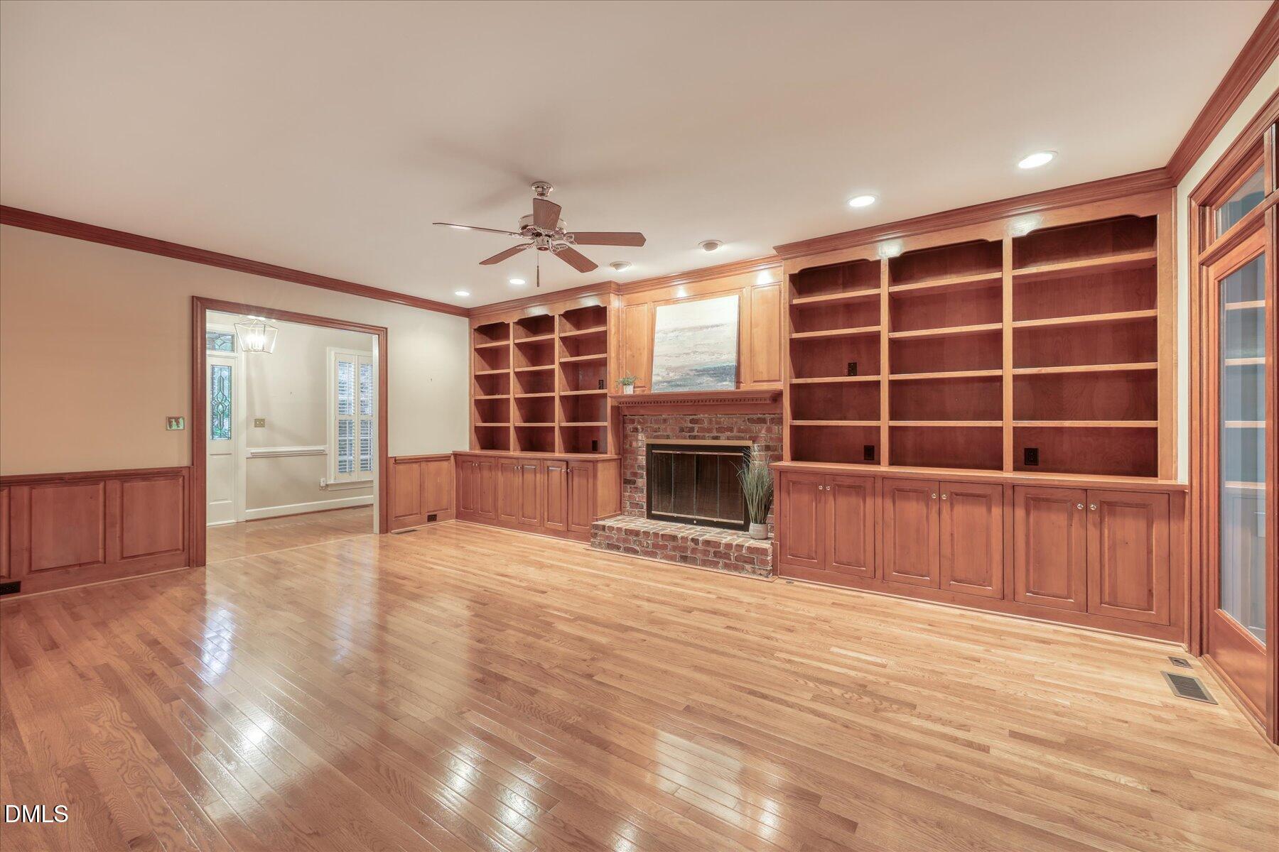 Raleigh, North Carolina 27615, United States, 4 Bedrooms Bedrooms, ,4 BathroomsBathrooms,Residential,Active,220935