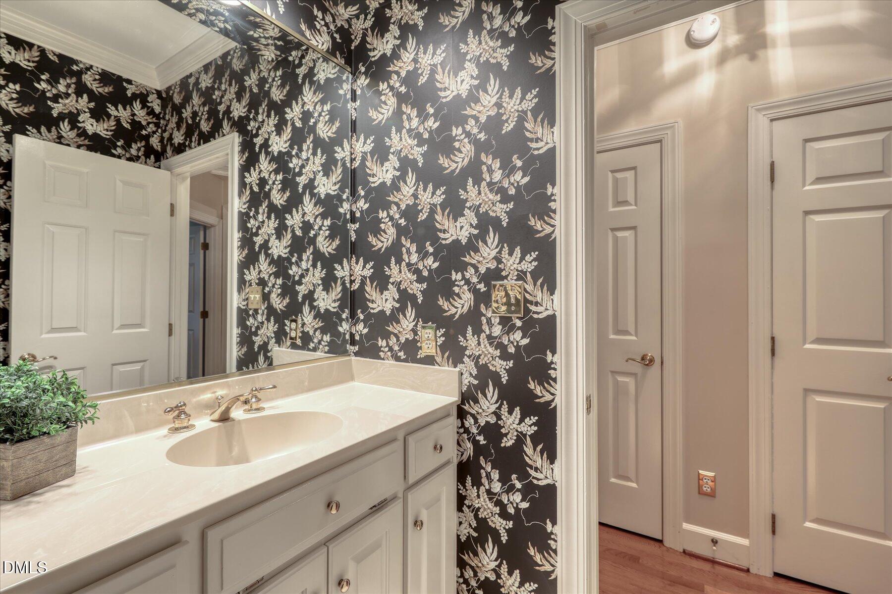 Raleigh, North Carolina 27615, United States, 4 Bedrooms Bedrooms, ,4 BathroomsBathrooms,Residential,Active,220935