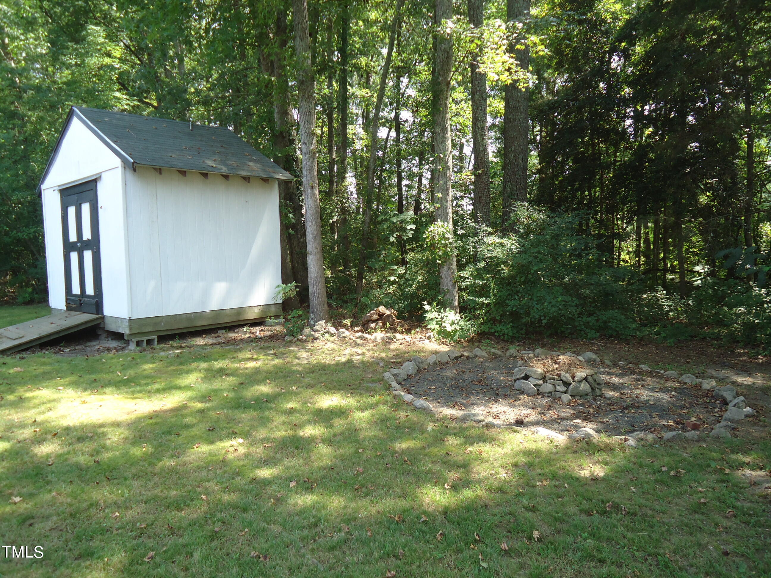 Photo 31 of 33 of 2029 Ruddy Road house