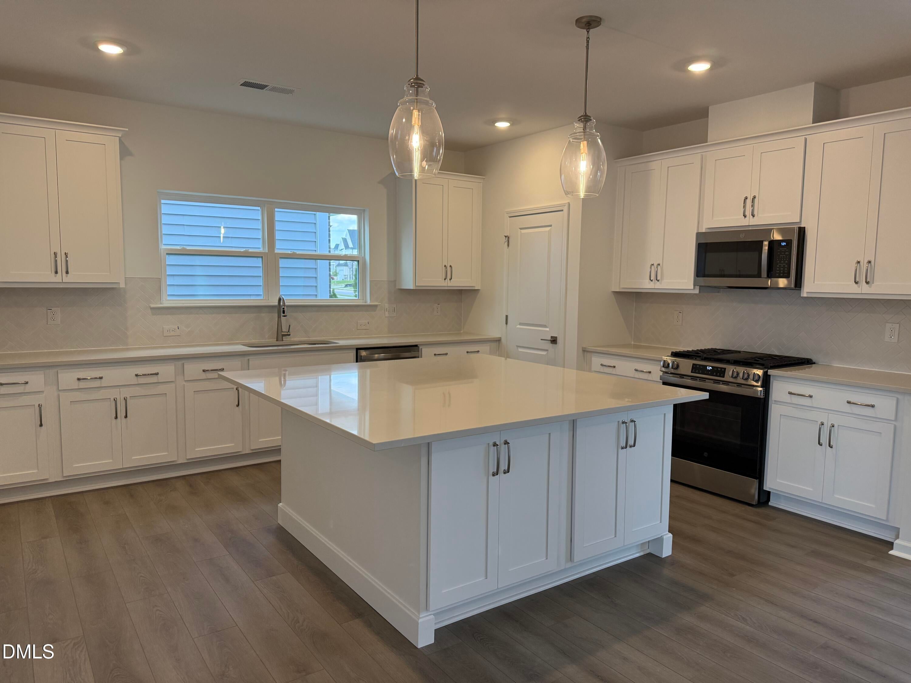 205 Marvel Drive 123