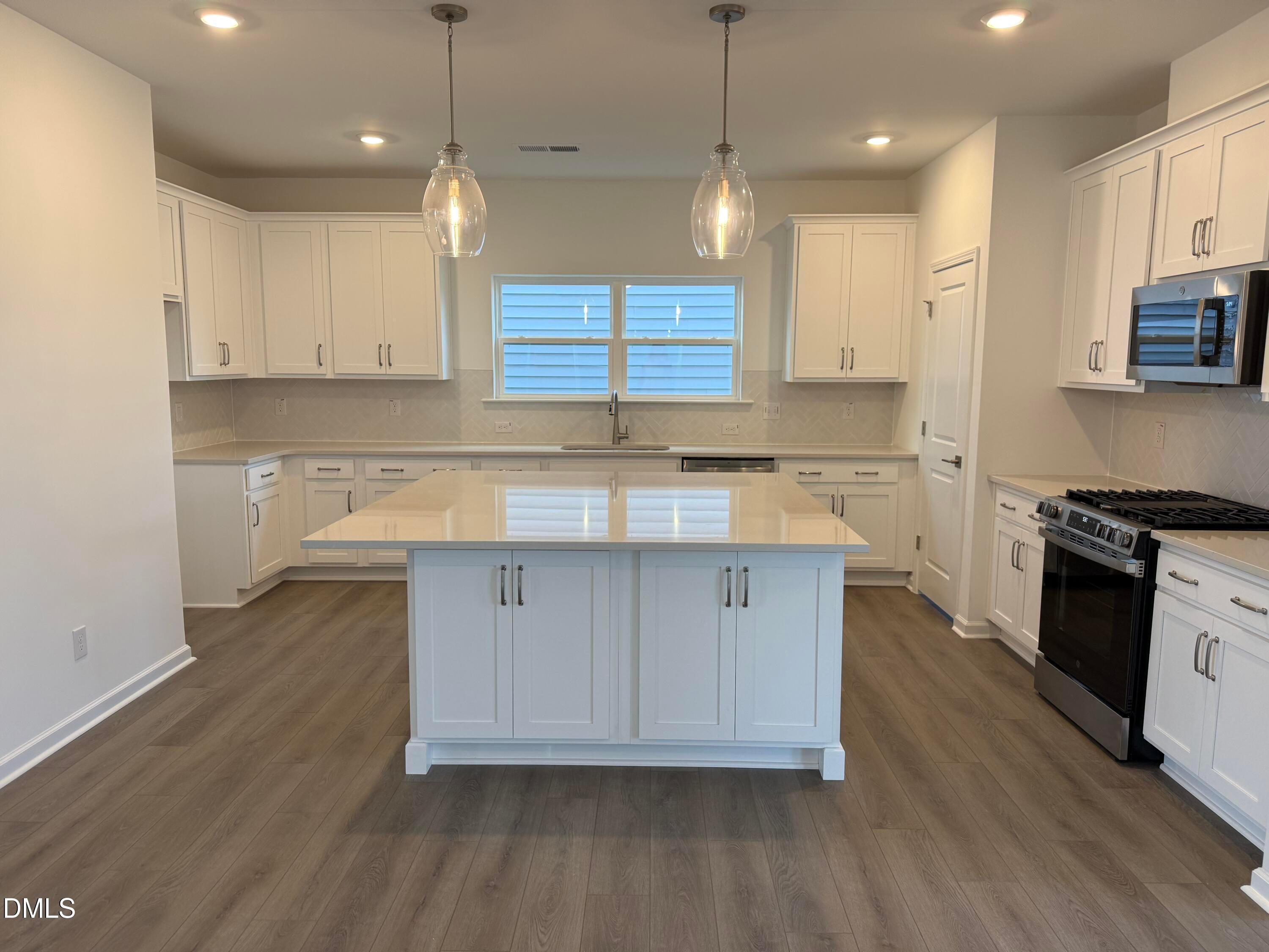 205 Marvel Drive 123