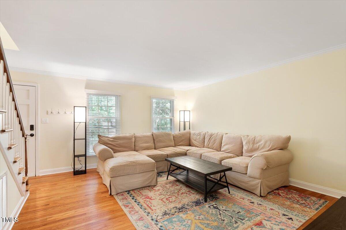 409 Smith Avenue Unit 105