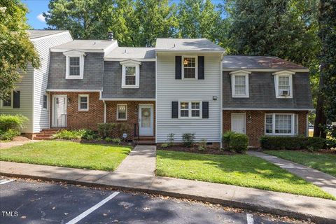 1005 Surrey Court Cary NC 27511