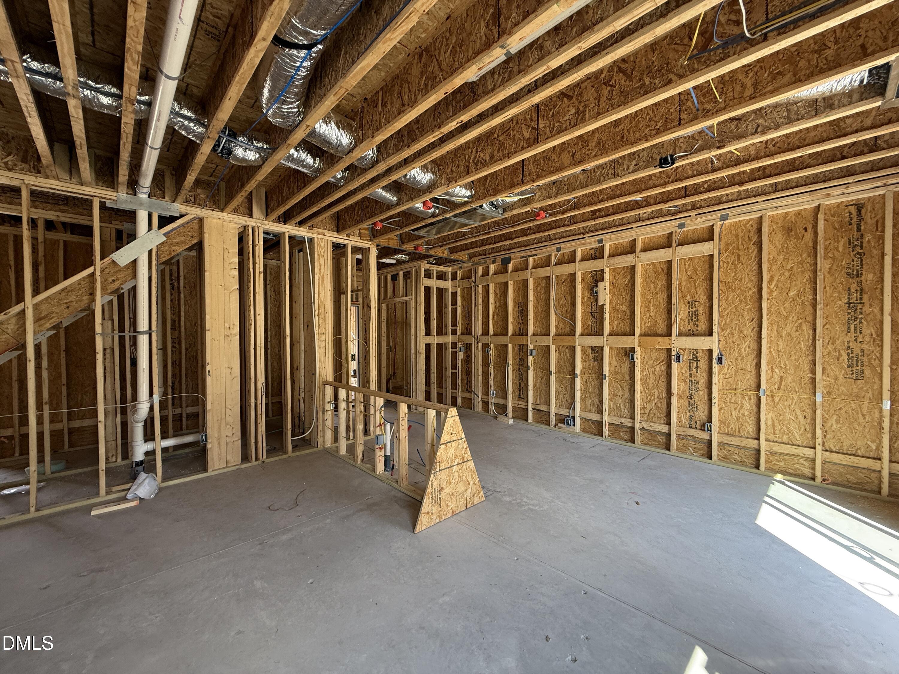 267 Crossvine Street (lot 27)