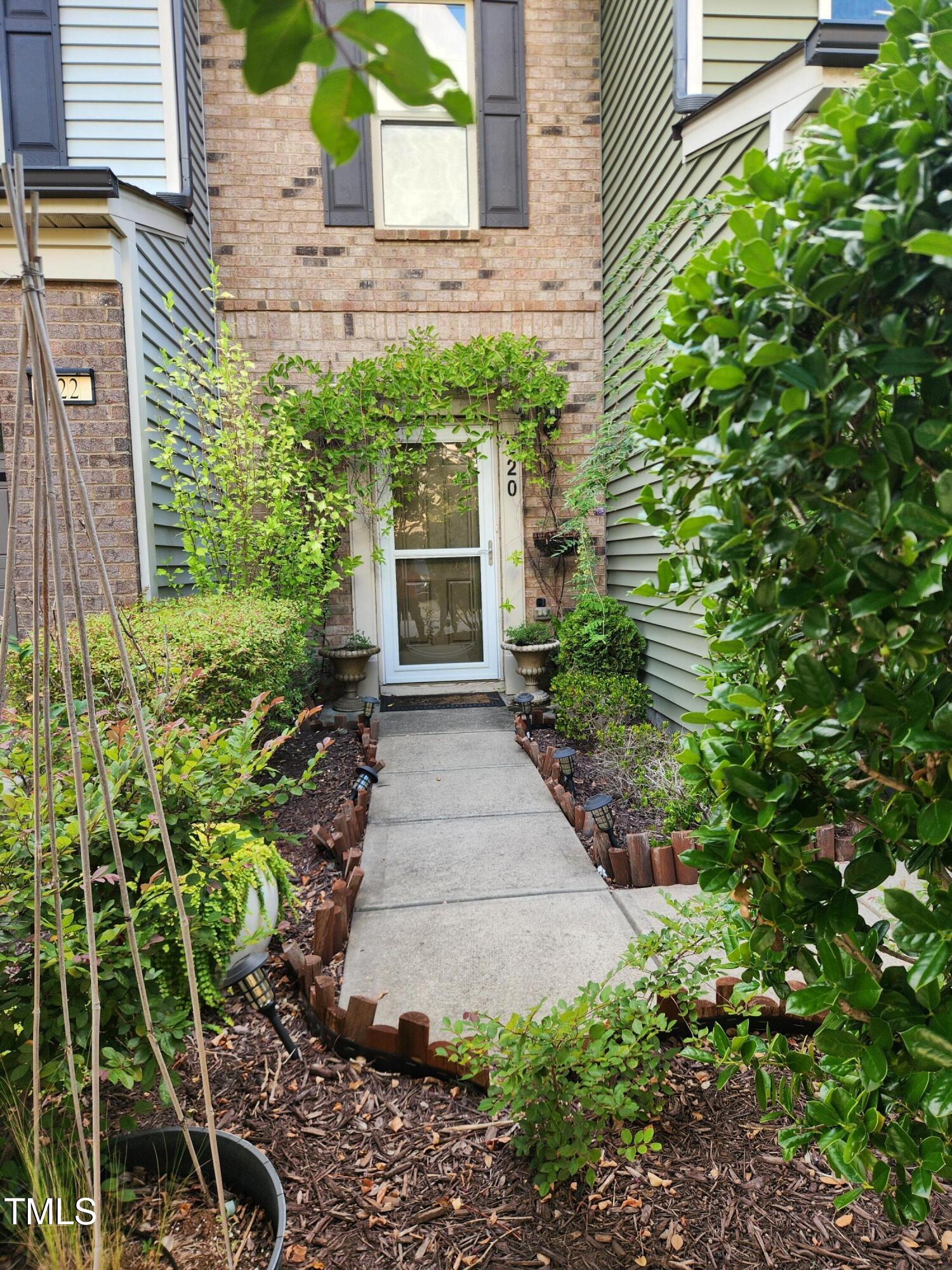 220 Olivet Loop