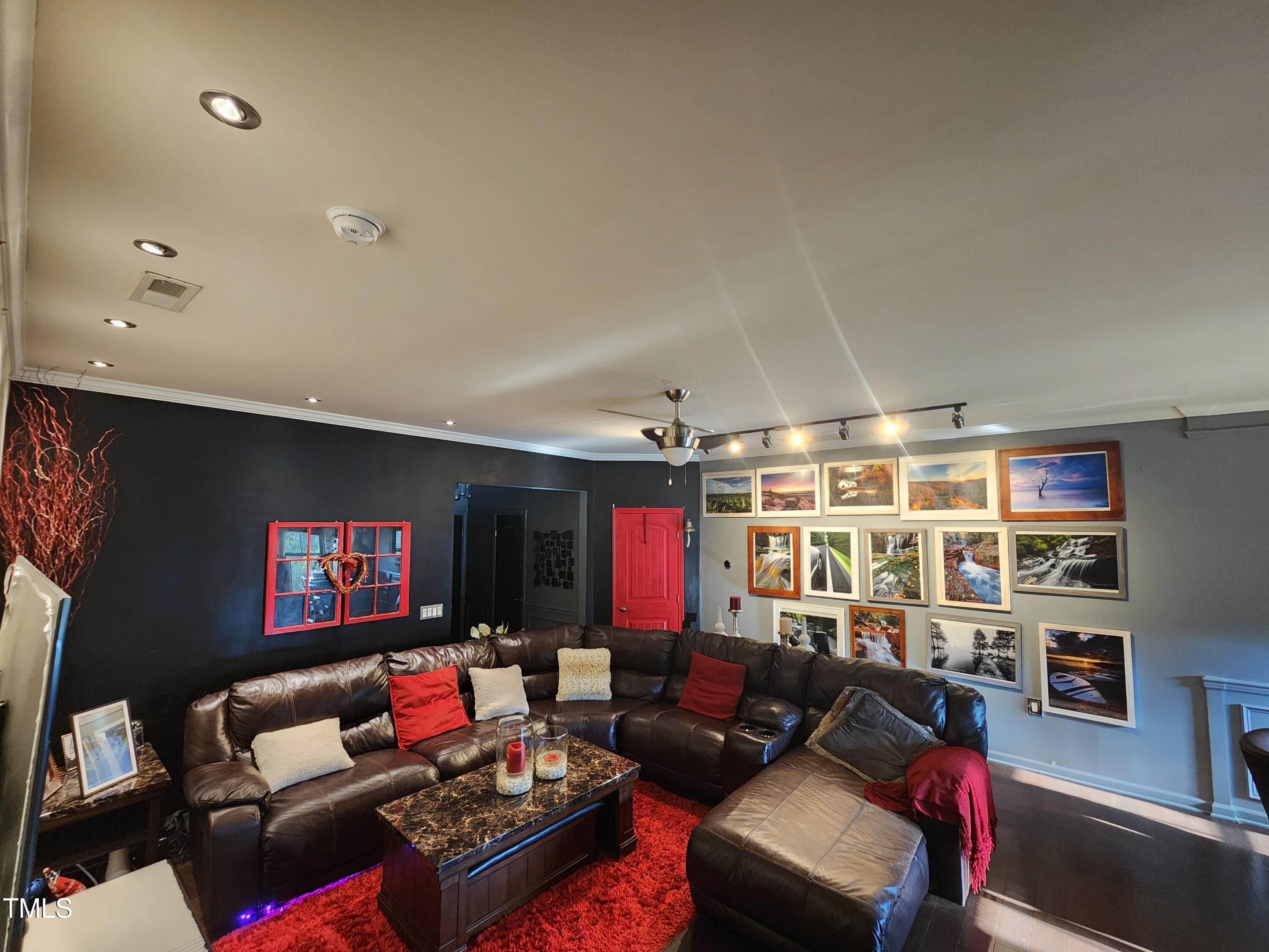220 Olivet Loop