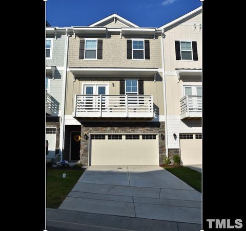 2231 Chattering Lory Lane Apex NC 27502