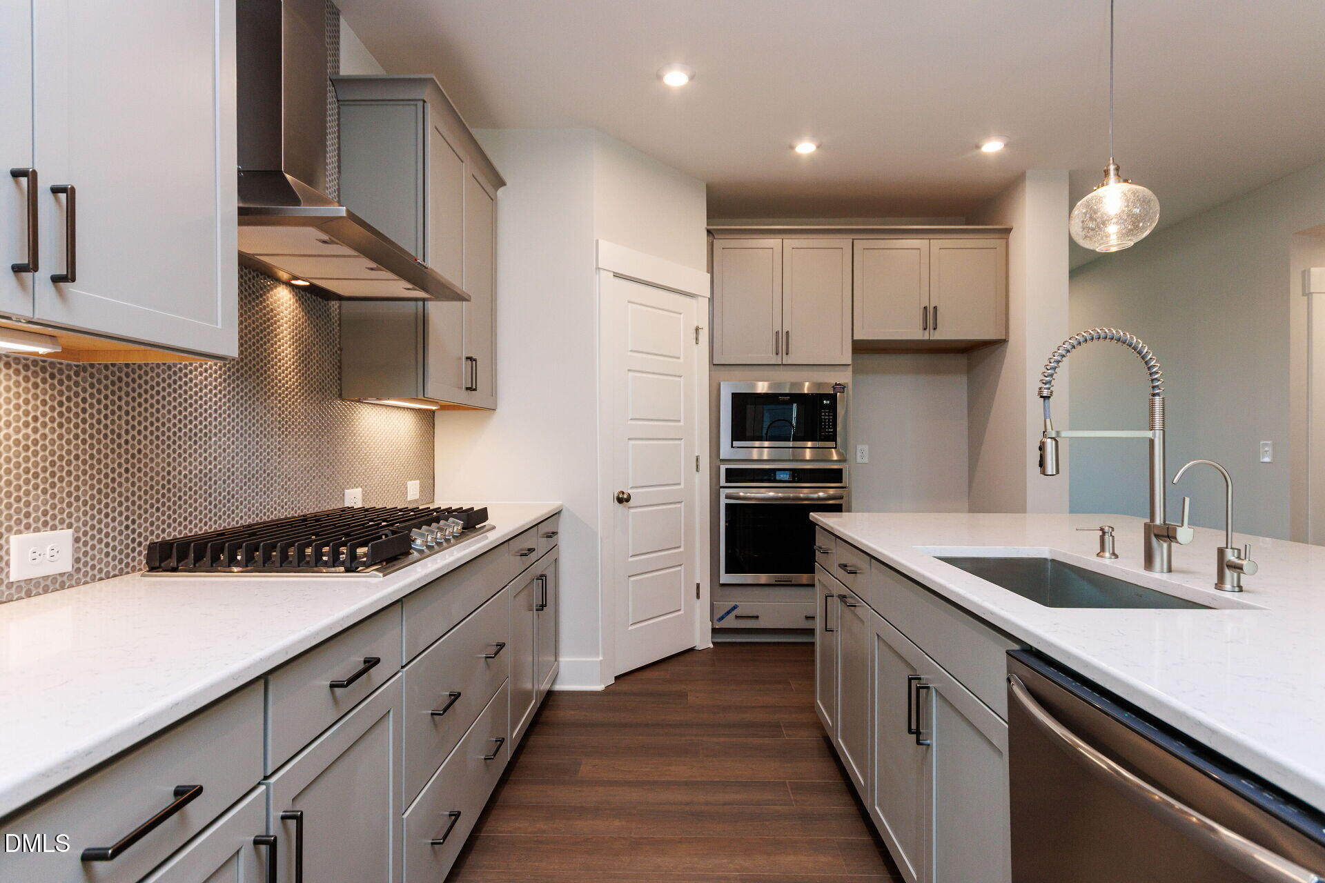 396 North Village Parkway