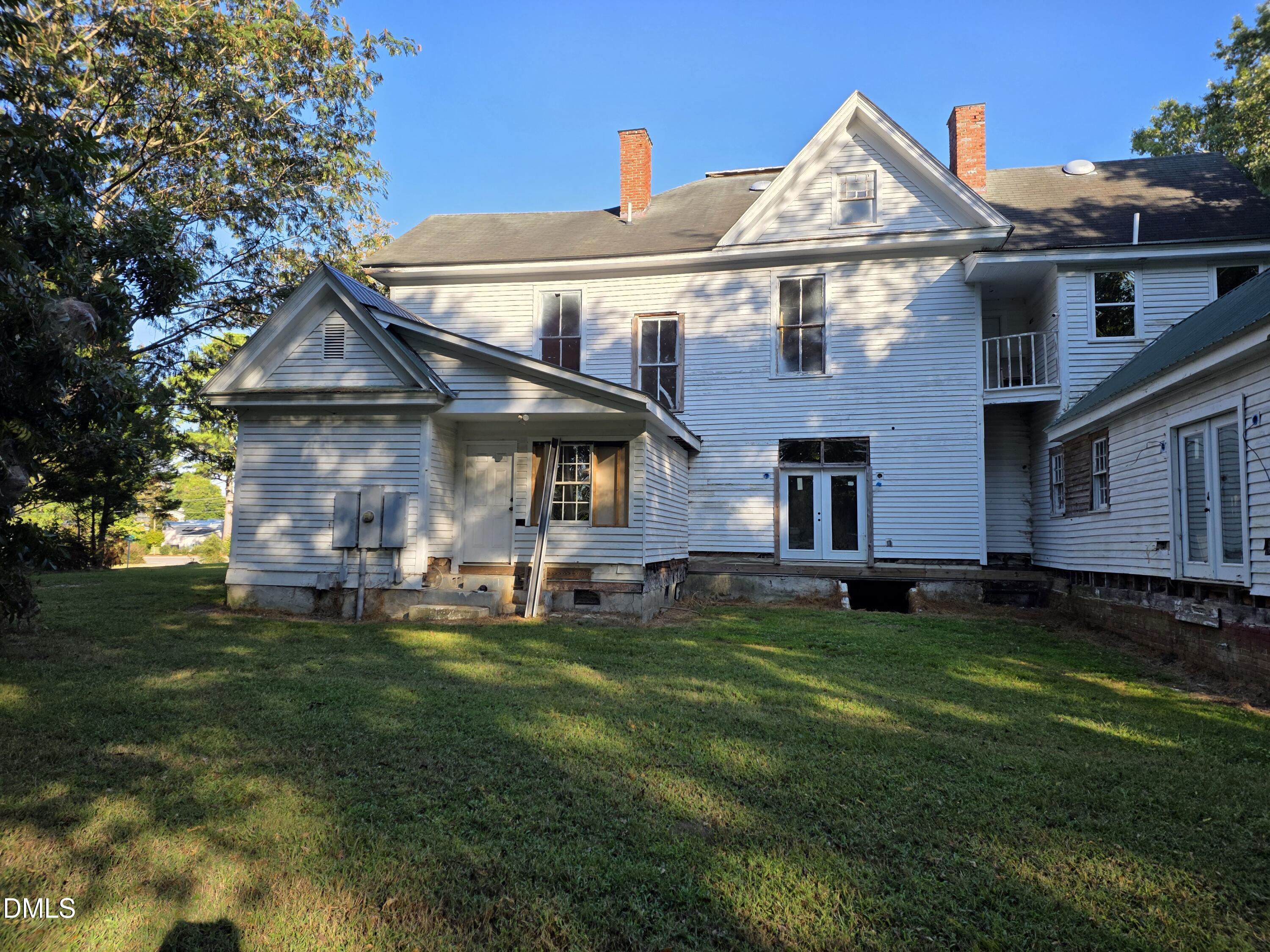 101 S Elm Street