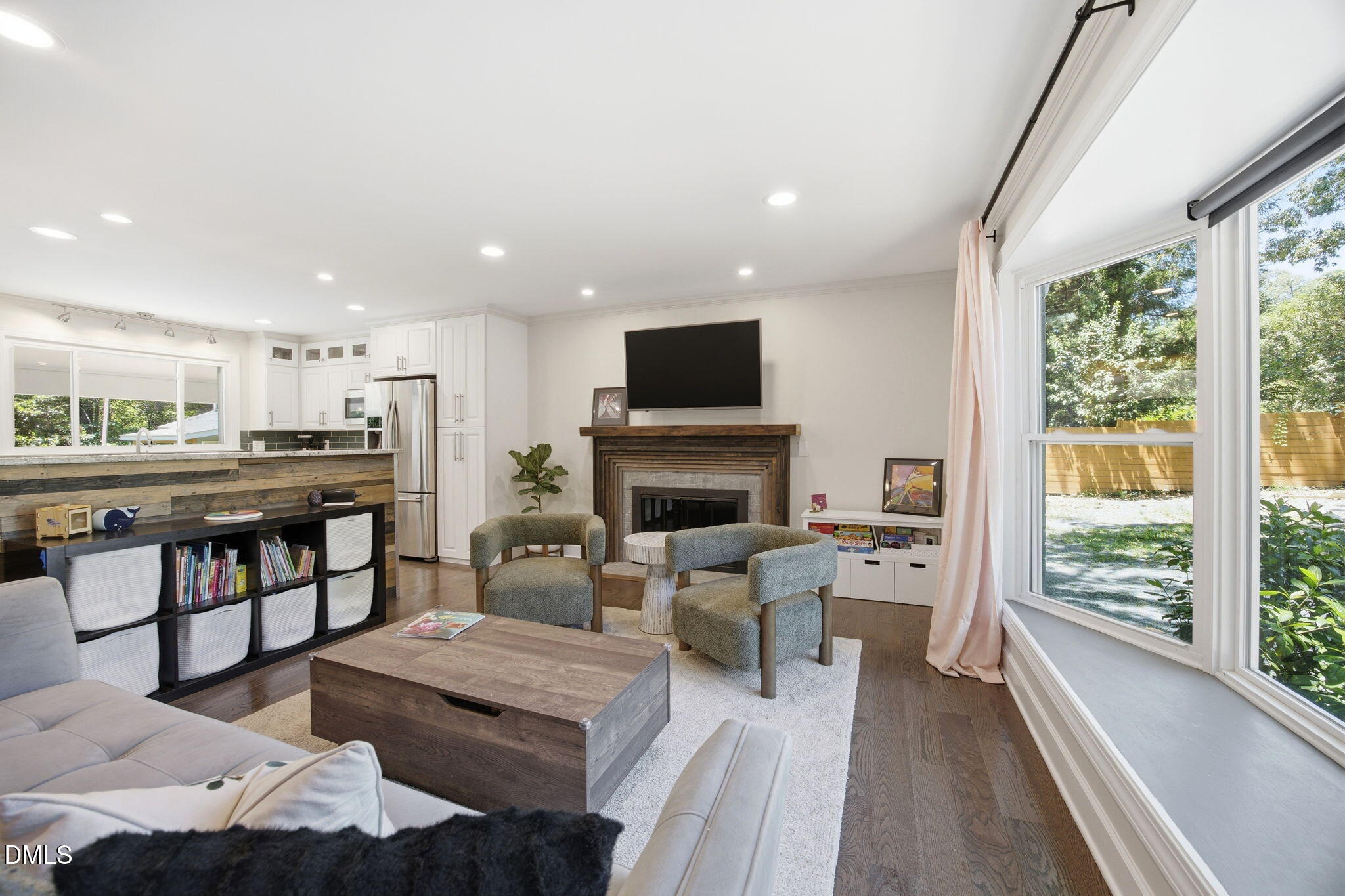 603 N Estes Drive