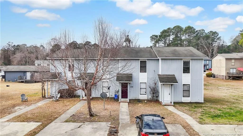1424-1430 Tangora Lane