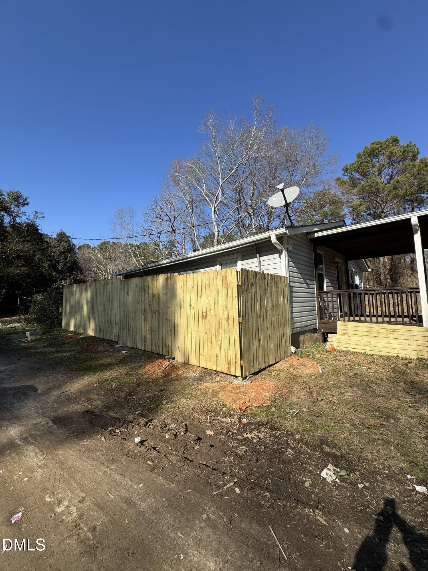 10518 Robinson Avenue