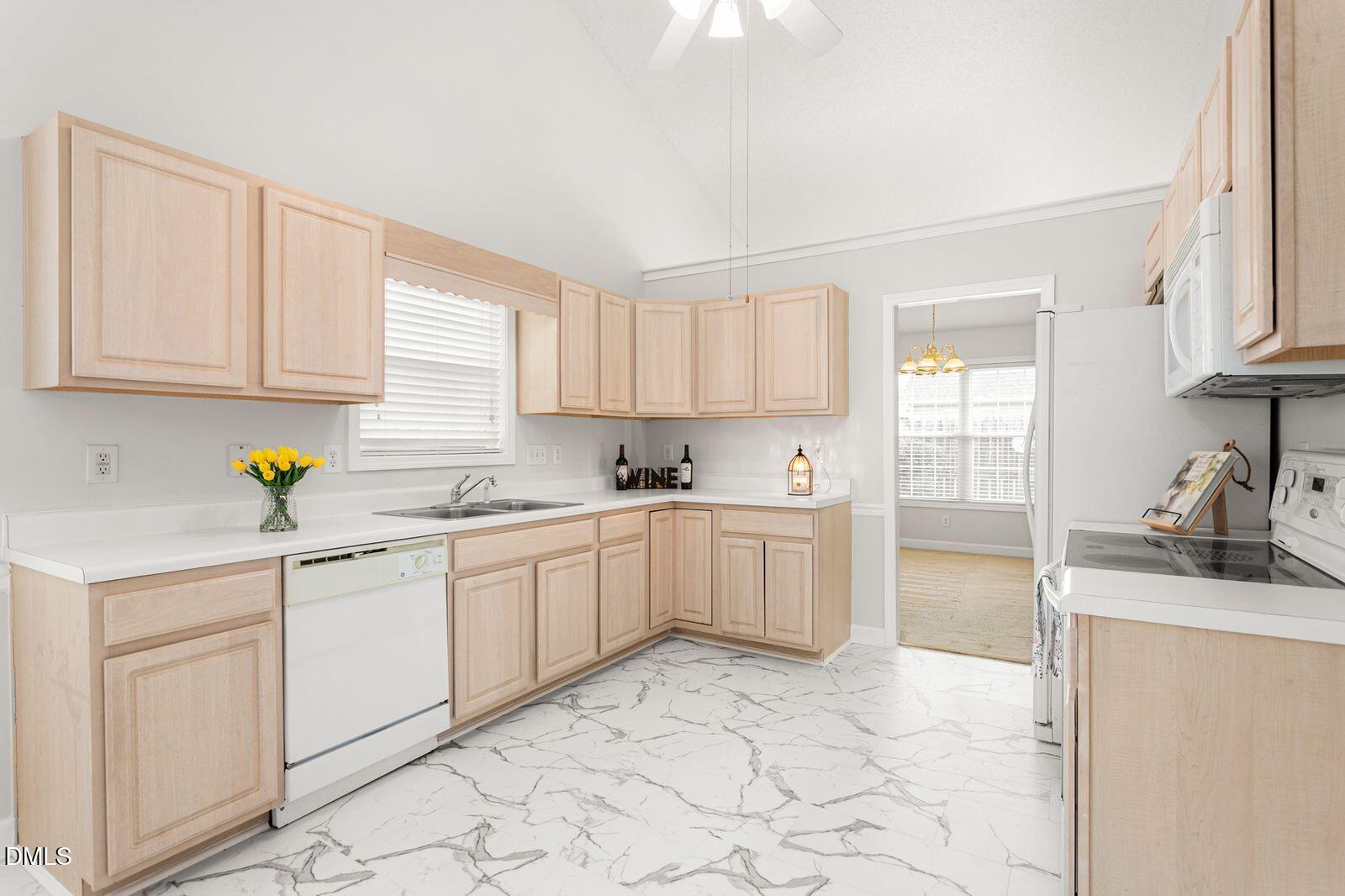 605 Huntingdon Street