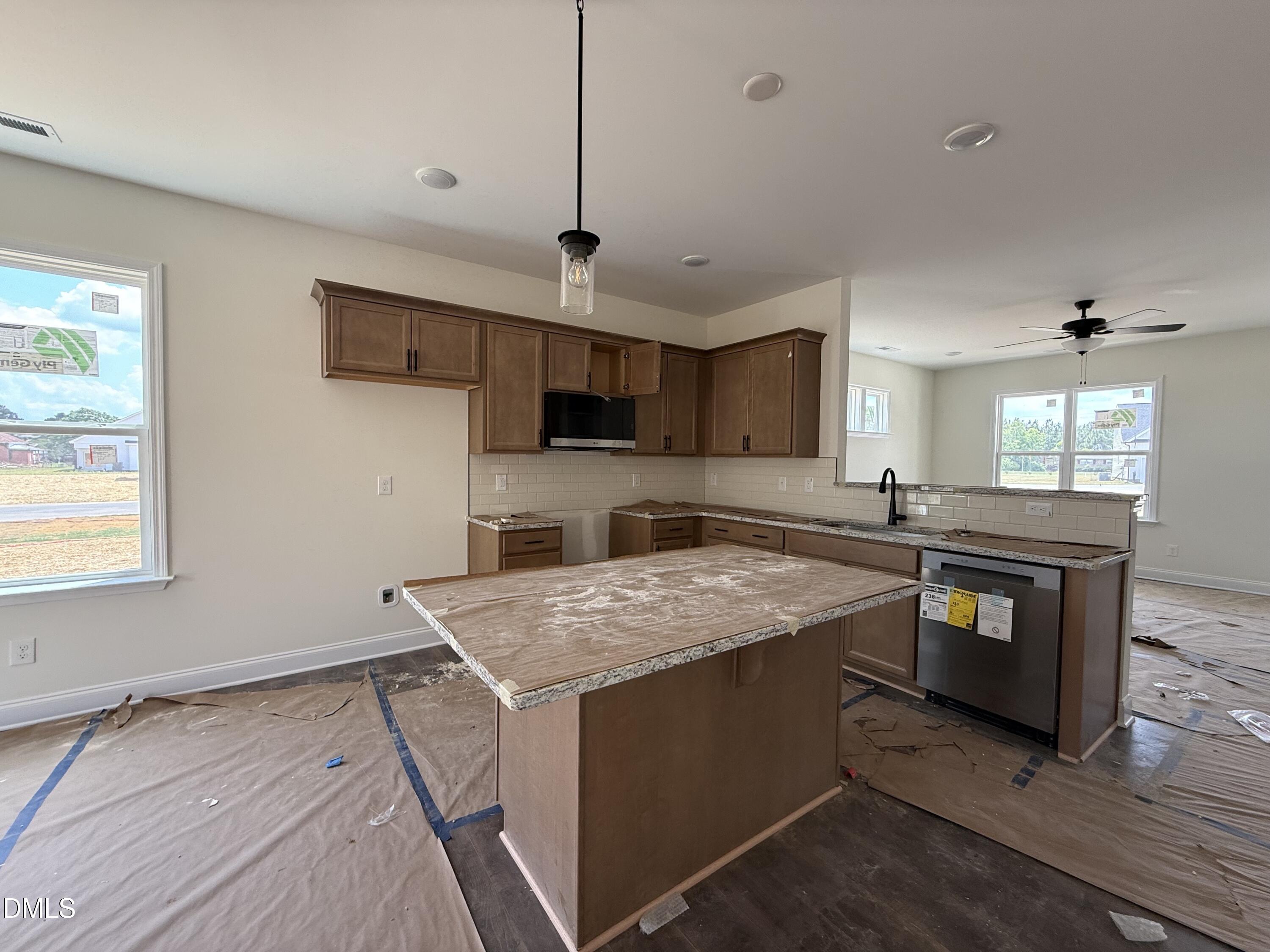 13 Sundrops Trail