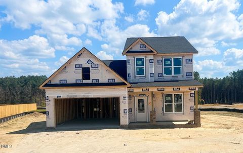 13 Sundrops Trail Dunn NC 28334