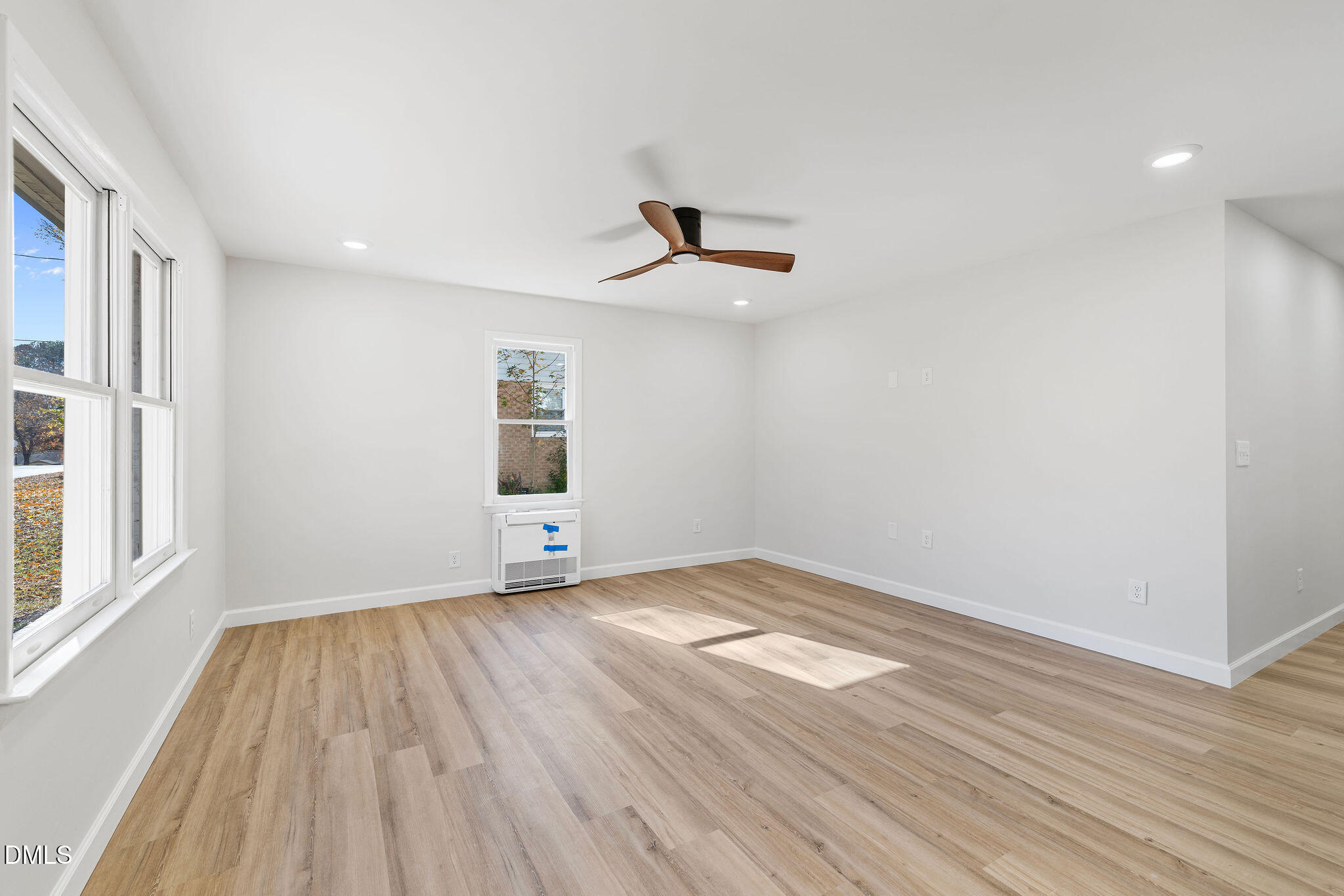 1408 Edgebrook Drive