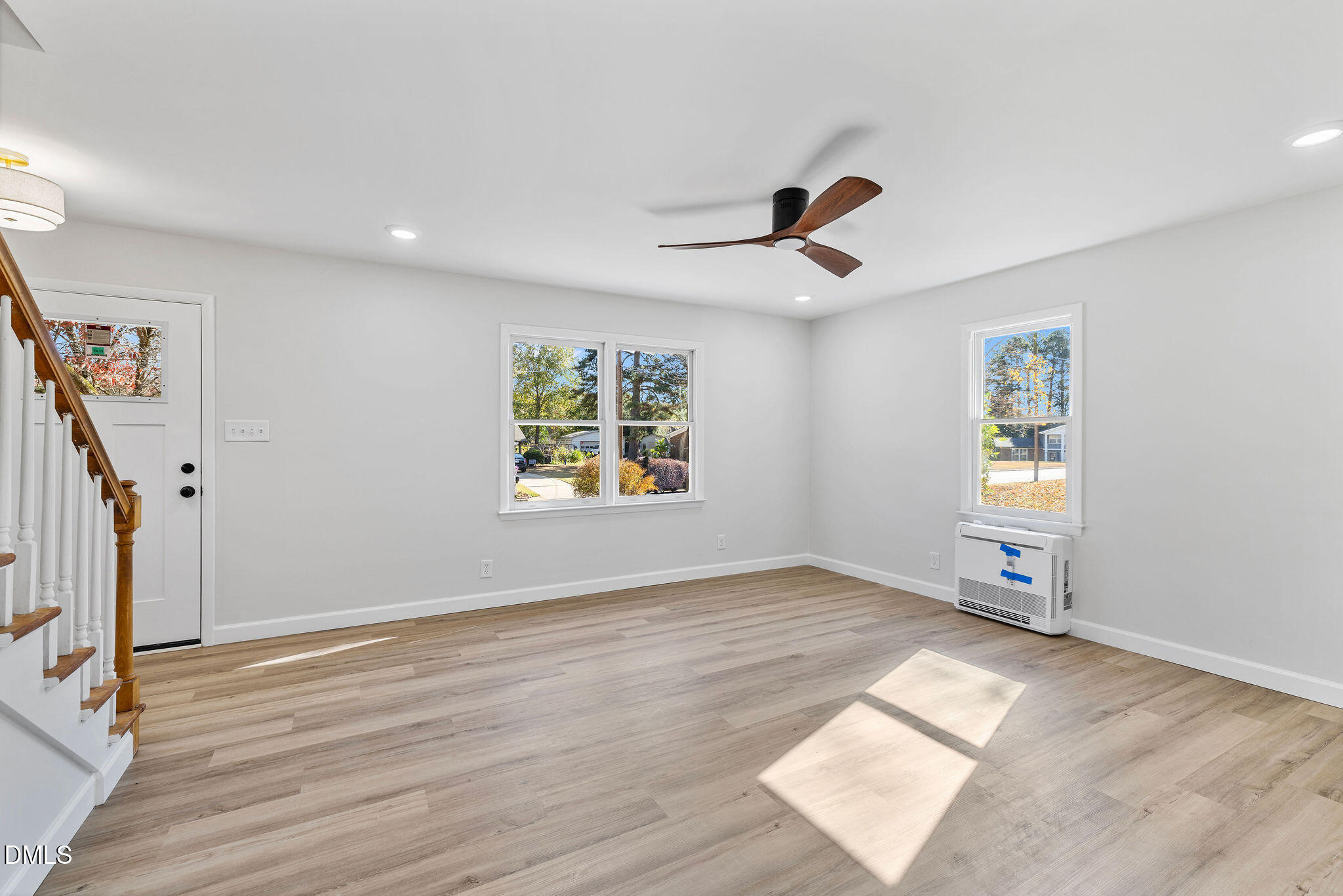 1408 Edgebrook Drive