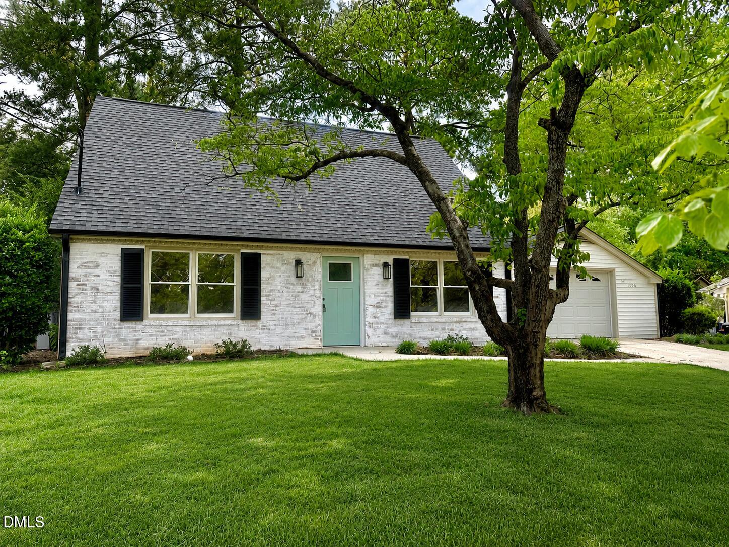1408 Edgebrook Drive