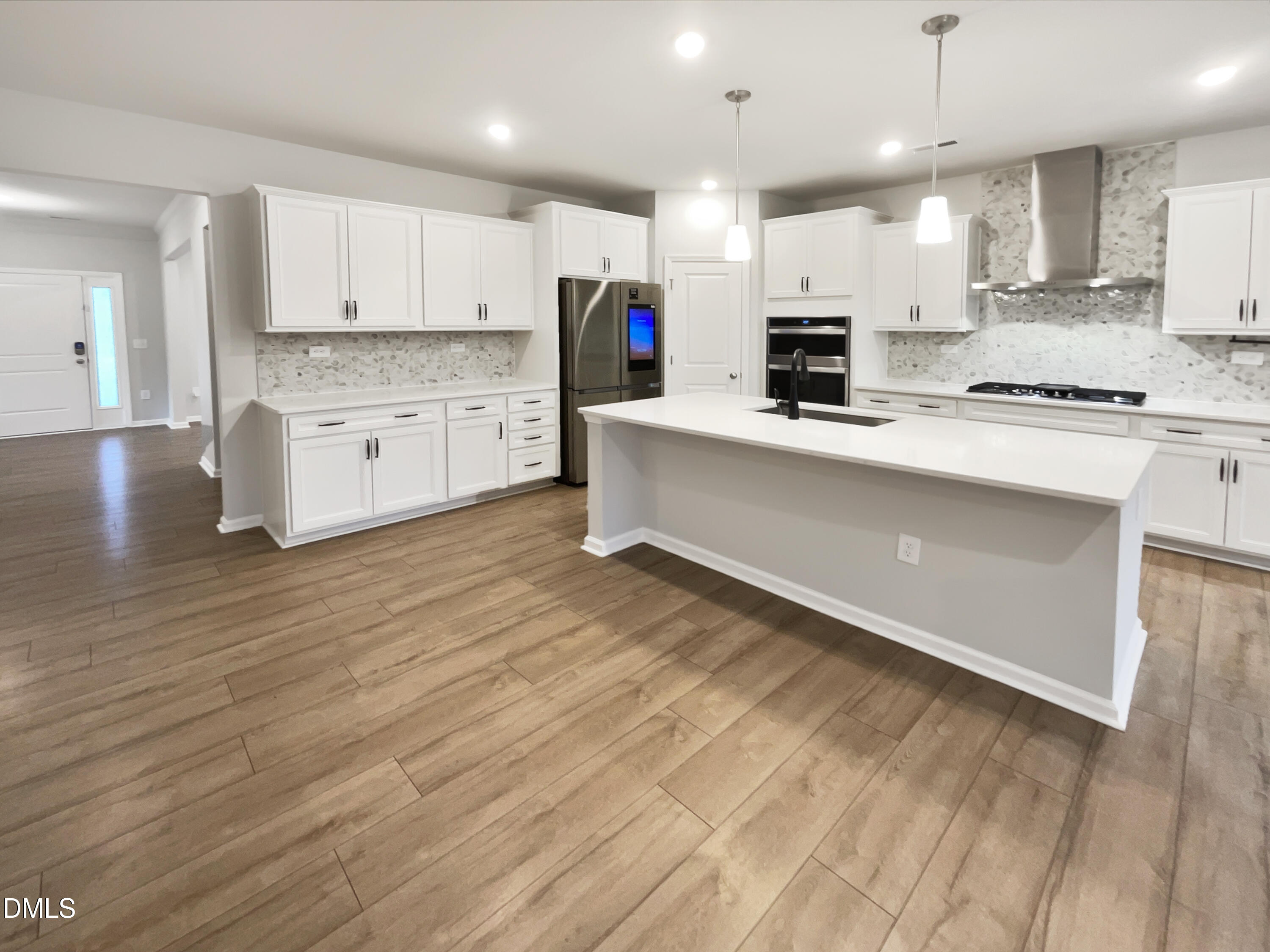 3000 Adencrest Place