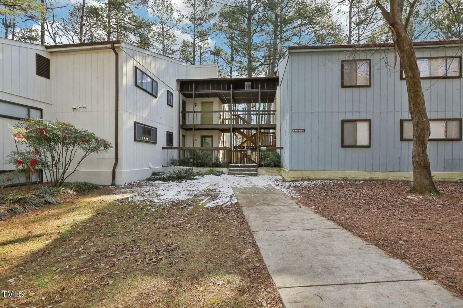 642 Pine Ridge Place