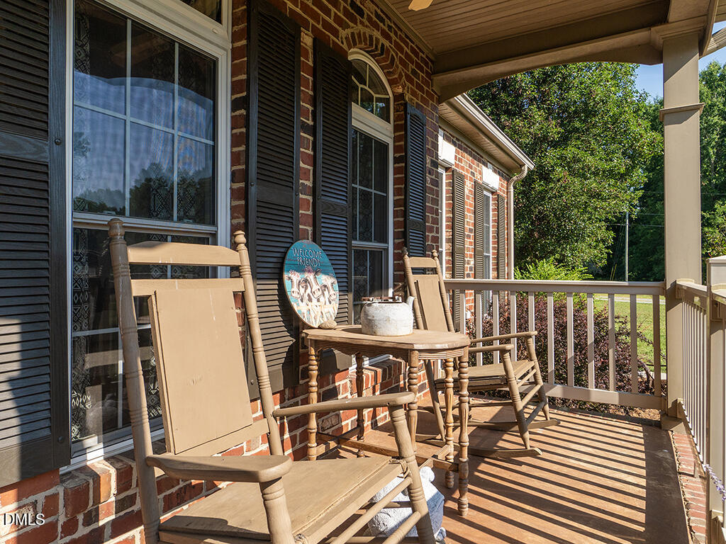 3198 Old Ingold Trail