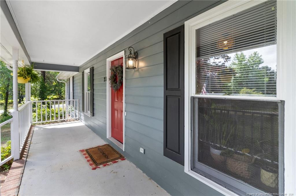 21 Clyde Lane
