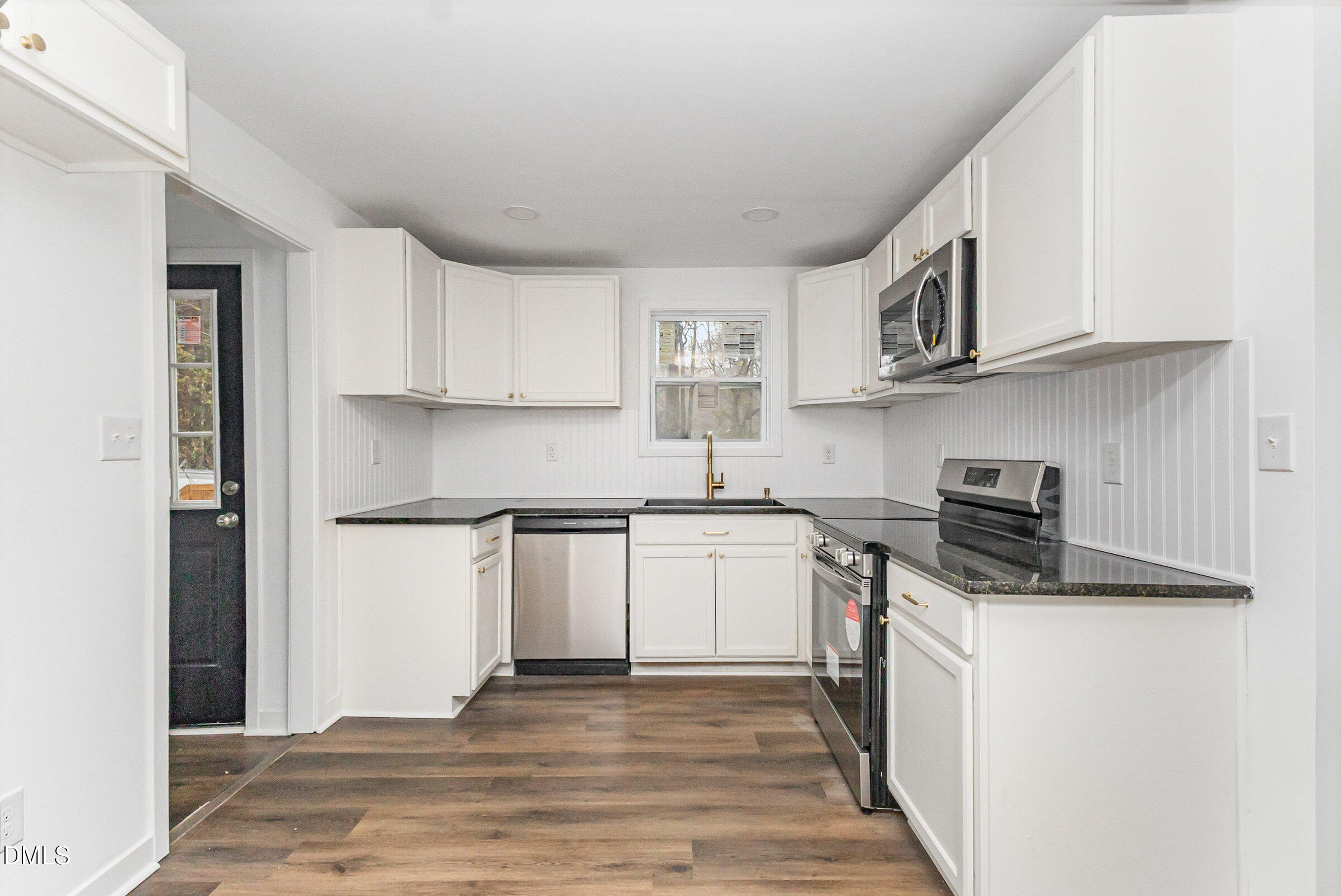 2506 Dominion Street