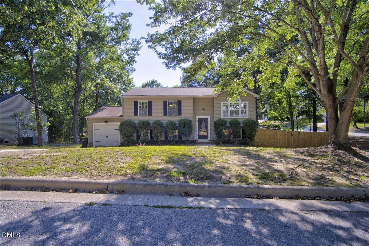 109 Summershade Court