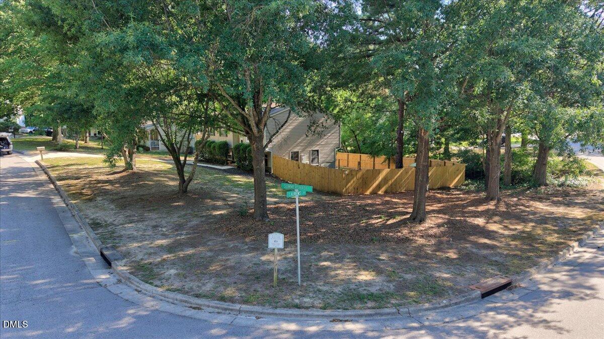 109 Summershade Court