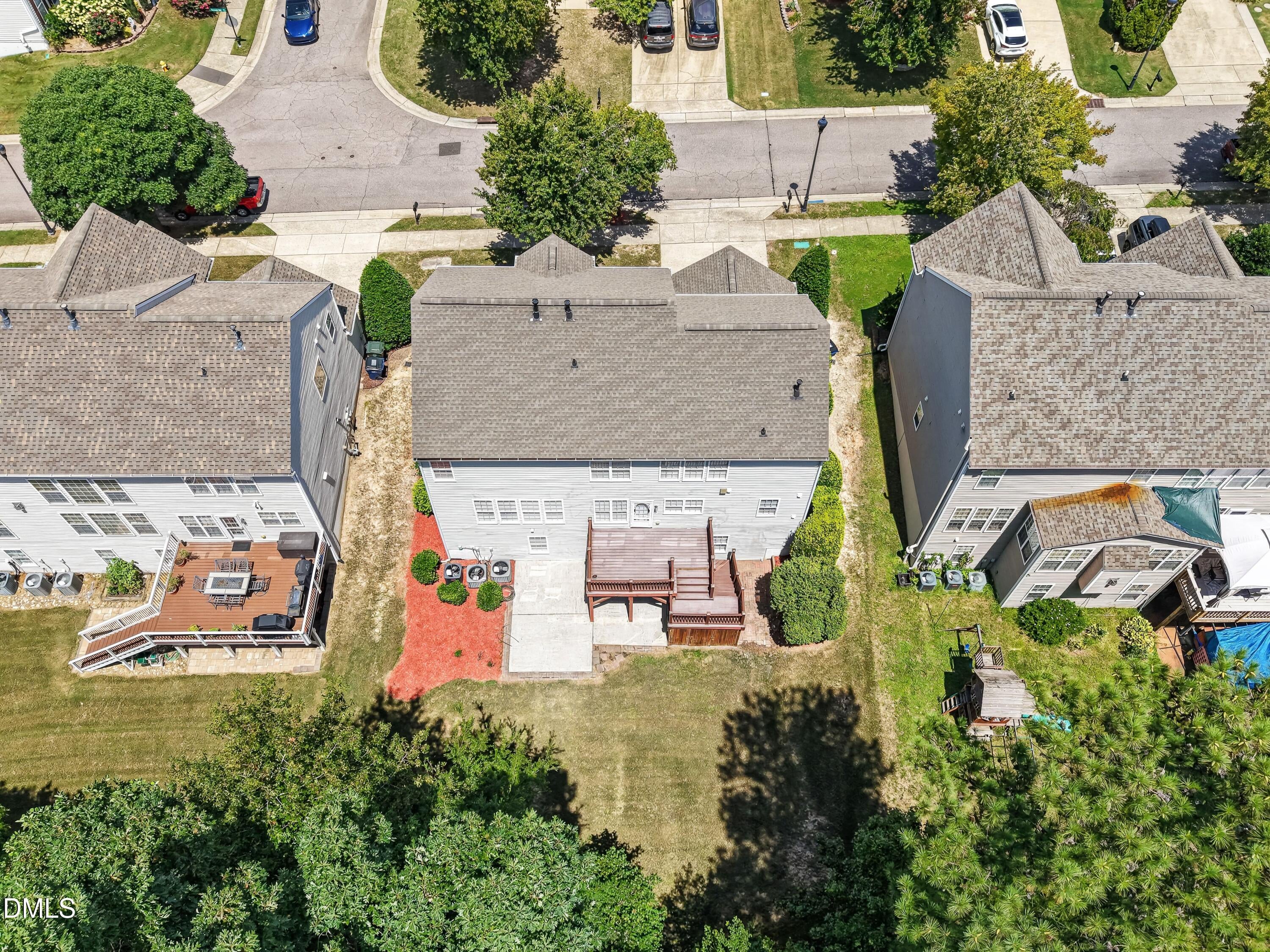 5325 Granada Hills Drive