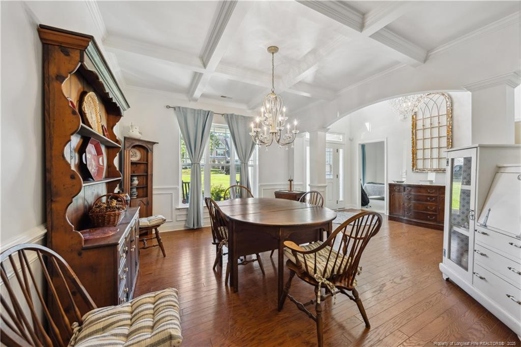 87 Pelican Court