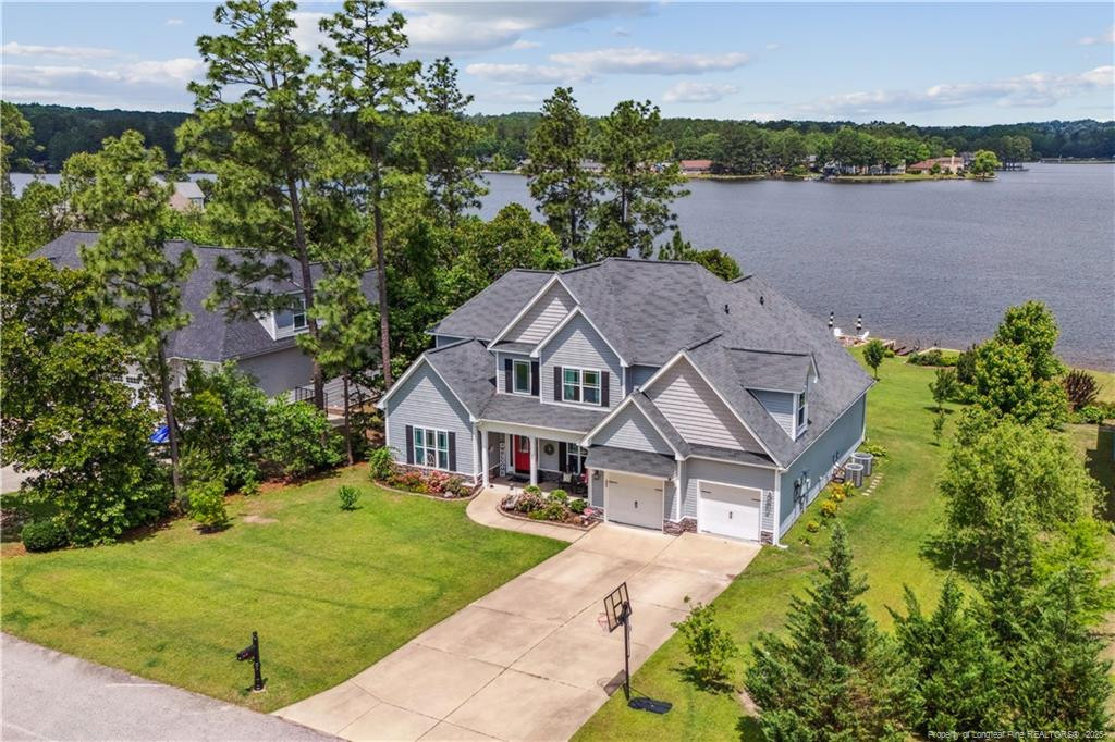 87 Pelican Court