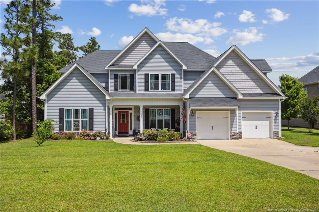 87 Pelican Court