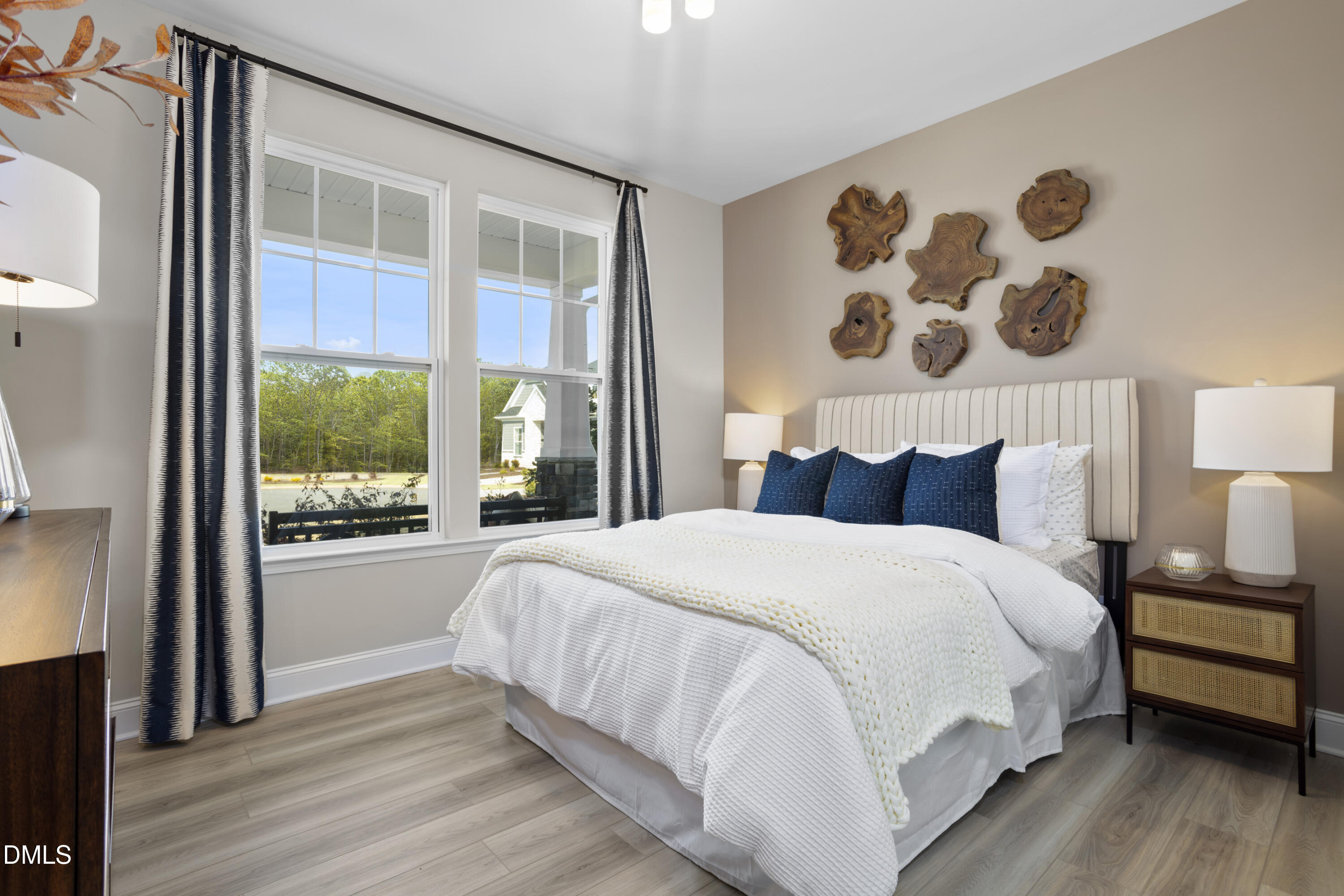 504 Hipwood Drive