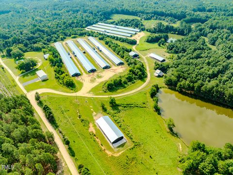 687 Brock Road Bunnlevel NC 28323
