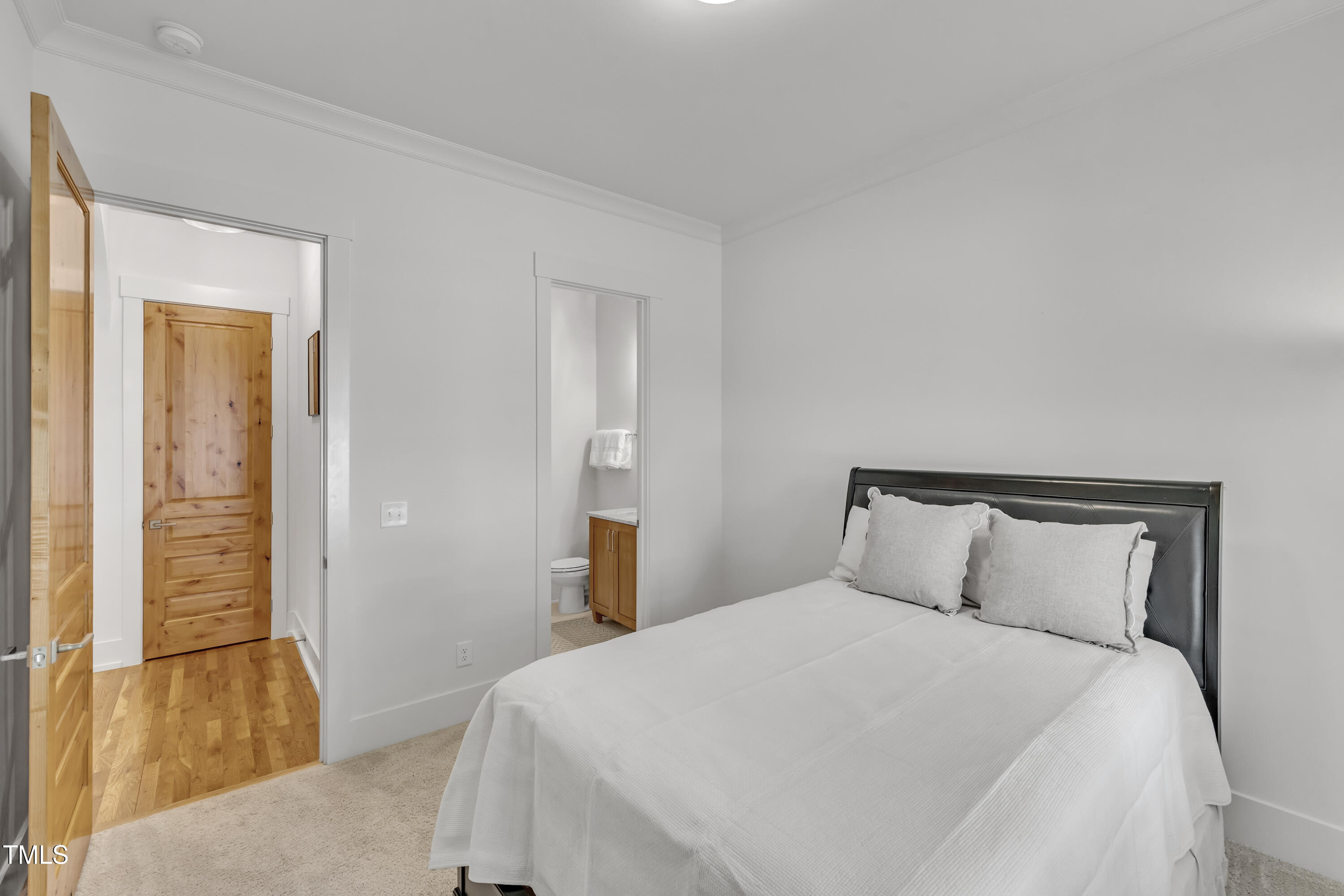 Durham, North Carolina 27705, United States, 4 Bedrooms Bedrooms, ,5 BathroomsBathrooms,Residential,Active,167793