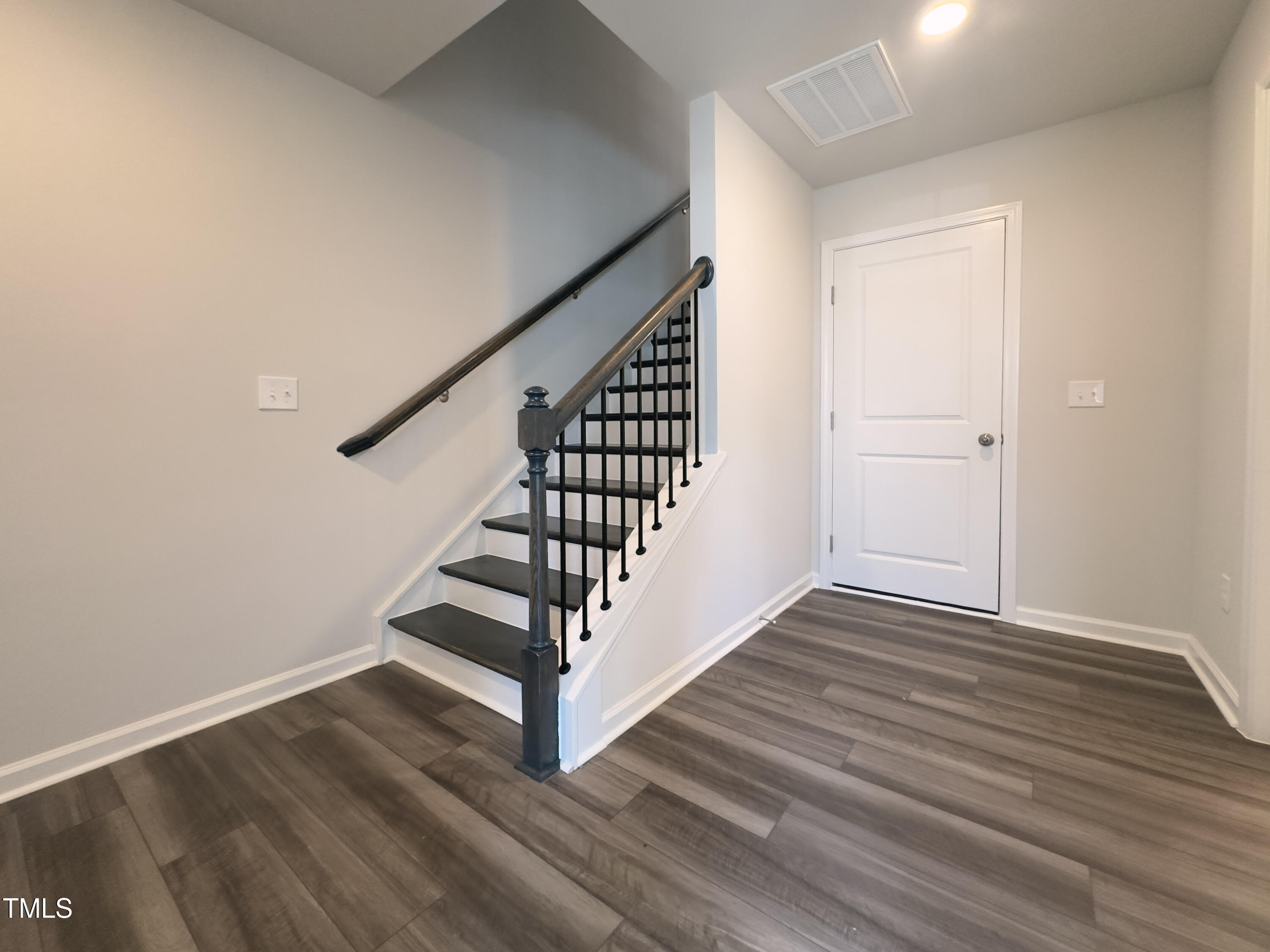 5104 Fir Tree Lane