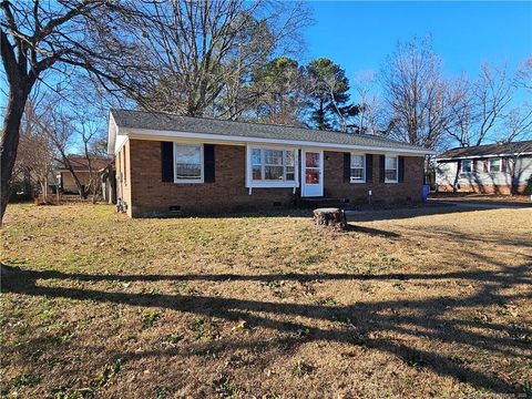 2160 Quailridge Drive Fayetteville NC 28304