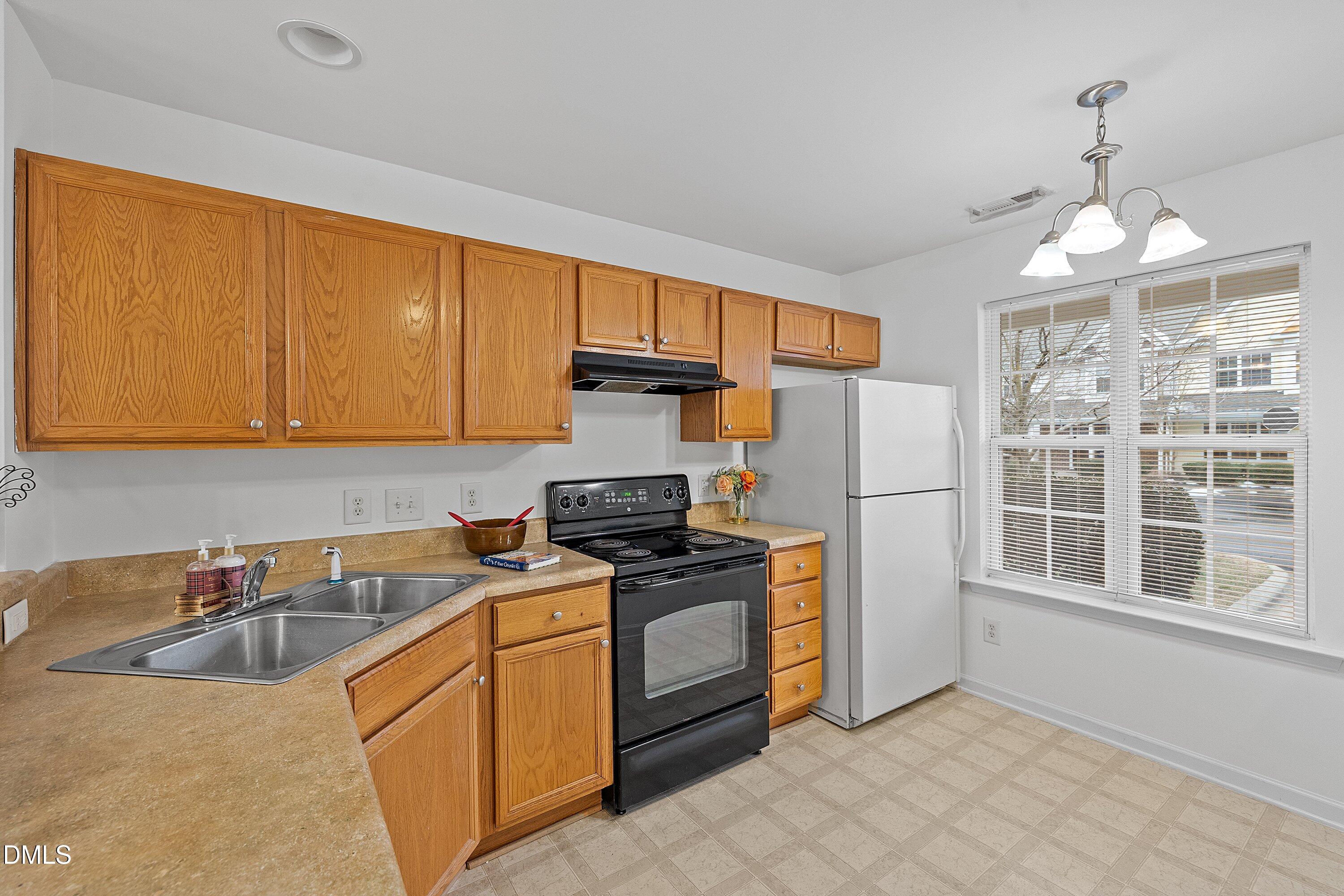 7719 Averette Field Drive