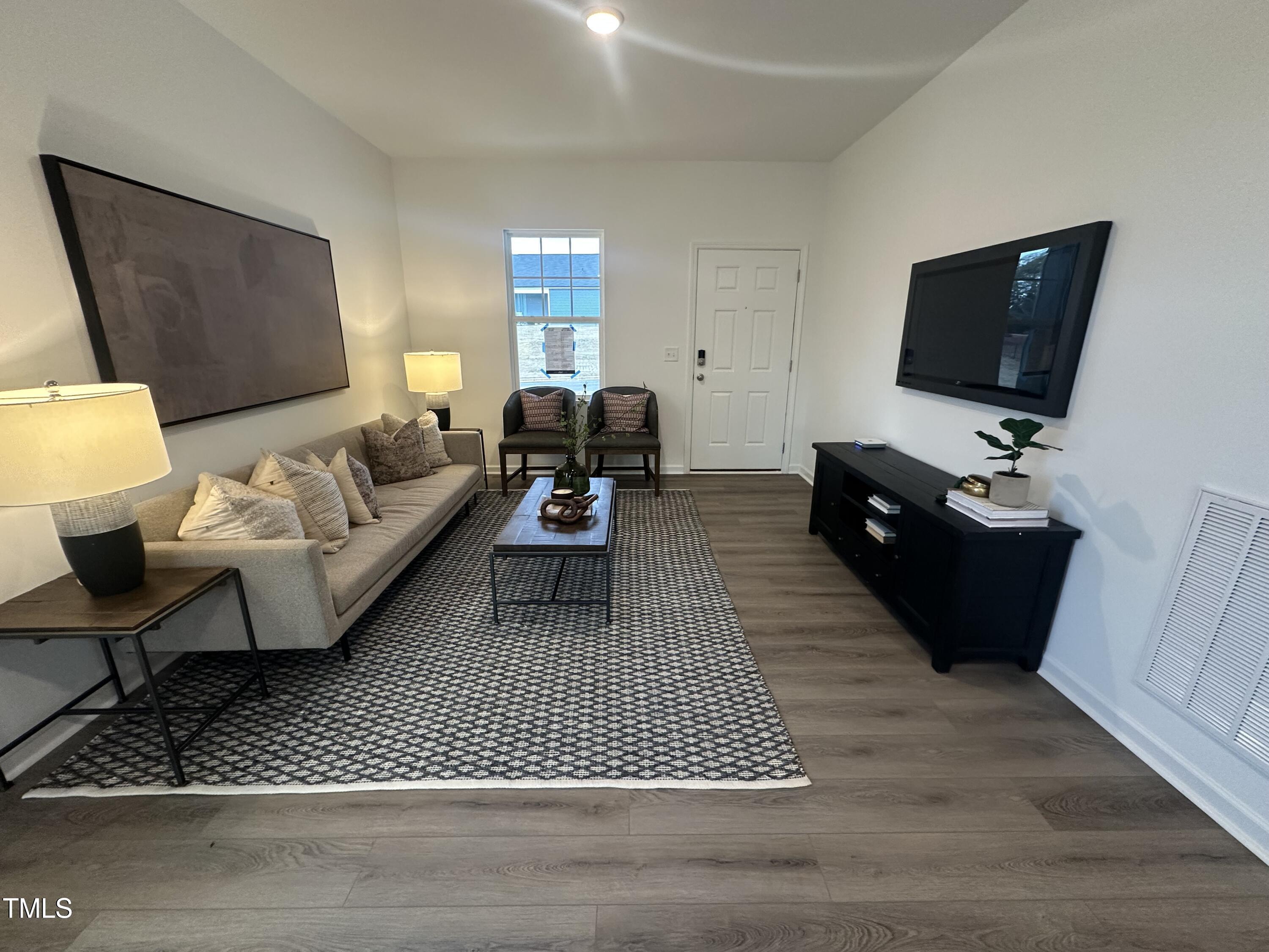 11198 Salers Loop