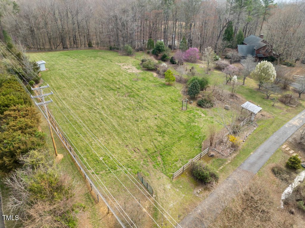 listing image 41