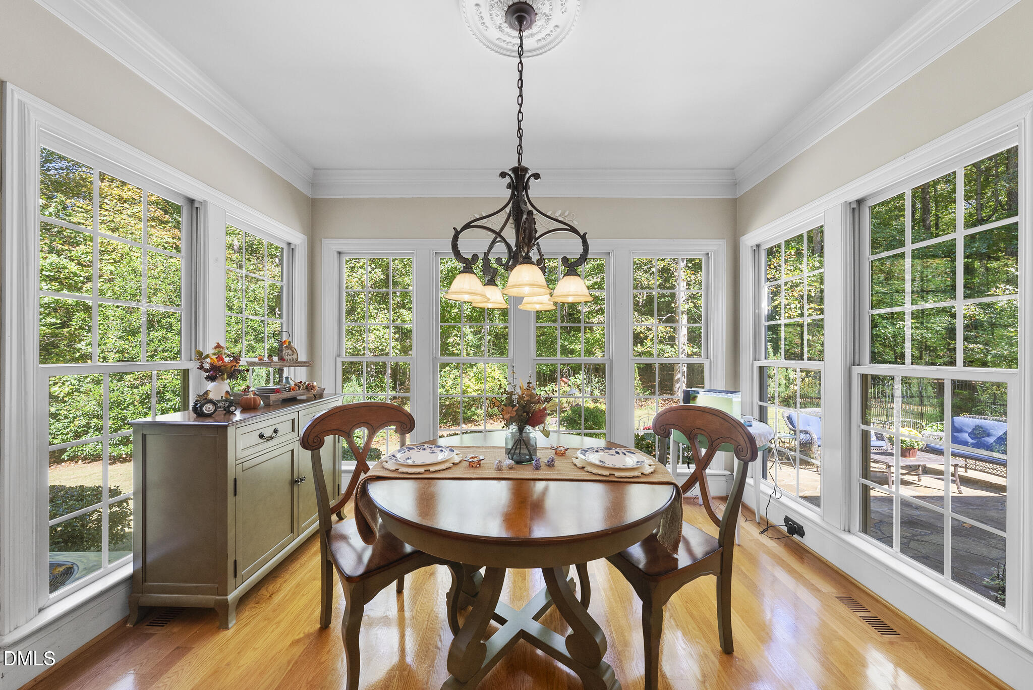 7400 New Forest Lane